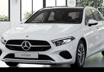 Mercedes-Benz A 180 9.900 km 34.490 &euro; Düsseldorf 40470