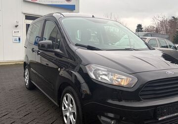Ford Tourneo Courier 80.000 km 9.900 &euro; Grevenbroich 41515