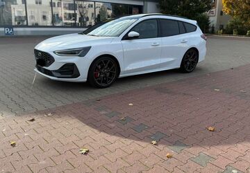 Ford Focus 12.500 km 33.750 &euro; Grevenbroich 41515