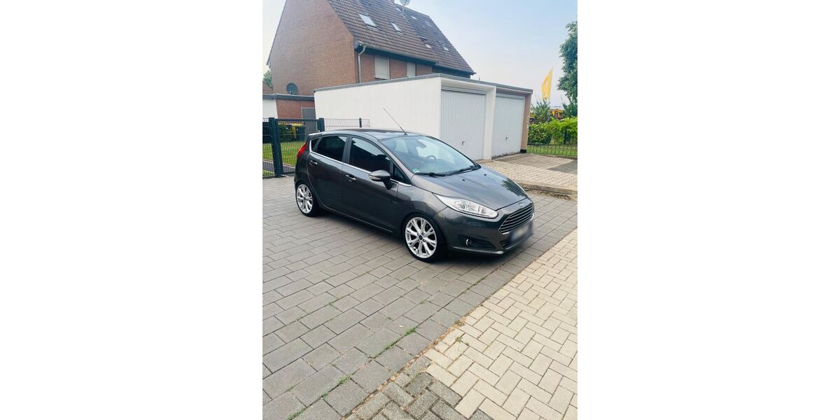 Ford Fiesta 146.500 km 5.995 &euro; Grevenbroich 41516