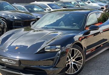Porsche Taycan 47.300 km 61.990 &euro; Elsdorf 50189