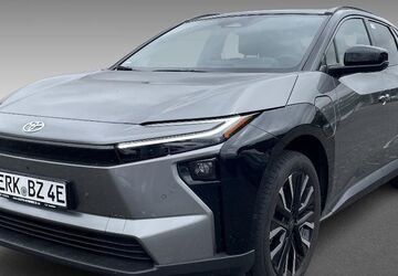 Toyota bZ4X 7.950 km 52.490 &euro; Erkelenz 41812