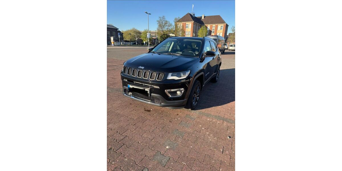Jeep Compass 128.000 km 14.699 &euro; Mönchengladbach 41238