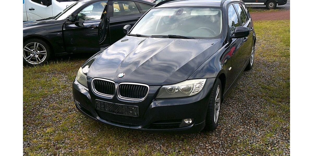 BMW 320 217.800 km 6.700 &euro; Grevenbroich 41516
