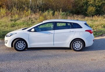 Hyundai i30 200.000 km 5.100 &euro; Grevenbroich 41517
