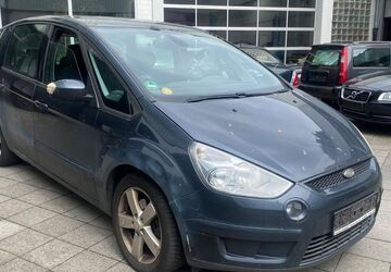 Ford S-Max 375.100 km 890 &euro; Düsseldorf 40233