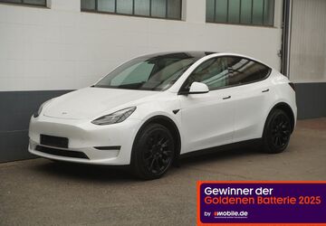 Tesla Model Y 79.845 km 30.999 &euro; Mönchengladbach 41236
