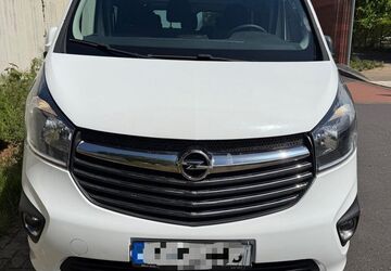 Opel Vivaro 114.788 km 13.890 &euro; Bergheim (Rhein-Erftkreis) 50129