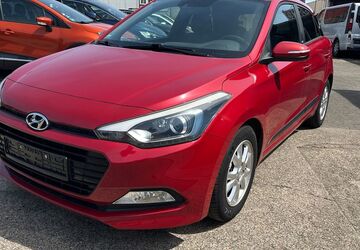 Hyundai i20 77.000 km 7.990 &euro; Neuss 41469
