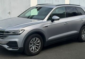VW Touareg 99.450 km 34.500 &euro; Düsseldorf 40468