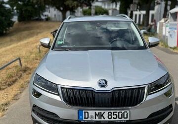 Skoda Karoq 46.000 km 21.000 &euro; Düsseldorf 40213