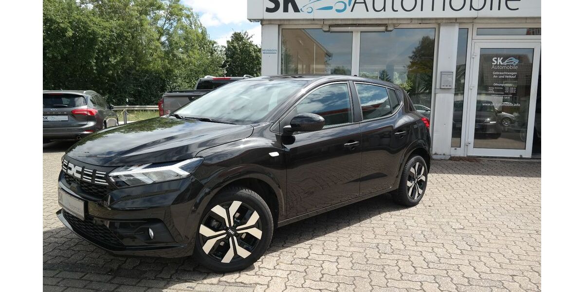 Dacia Sandero 4.000 km 15.950 &euro; Grevenbroich 41516