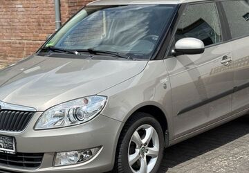 Skoda Fabia 109.809 km 7.499 &euro; Pulheim 50259