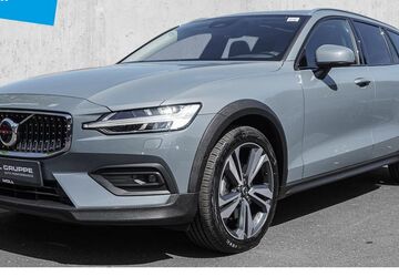 Volvo V60 Cross Country 34.329 km 38.350 &euro; Düsseldorf 40474
