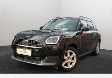 Mini Countryman C (Cooper) 39.302 km 28.790 &euro; Düsseldorf 40233