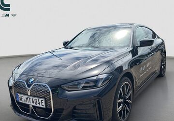 BMW i4 4.503 km 61.395 &euro; Neuss 41460