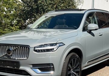 Volvo XC90 118.000 km 38.940 &euro; Düsseldorf 40468