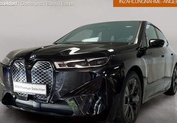 BMW iX 48.582 km 40.999 &euro; Düsseldorf 40237
