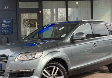 Audi Q7 182.000 km 11.700 &euro; Düsseldorf 40599