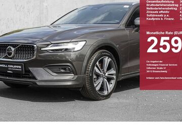 Volvo V60 Cross Country 34.816 km 32.740 &euro; Düsseldorf 40474