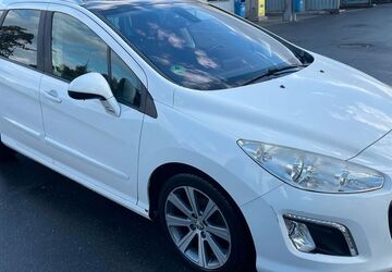 Peugeot 308 217.000 km 3.300 &euro; Düsseldorf 40231