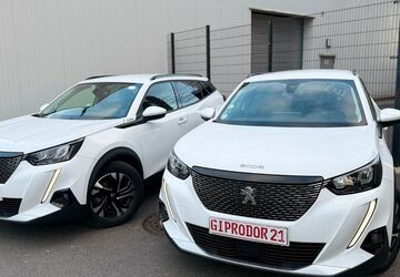 Peugeot 2008 100.000 km 14.697 &euro; Düsseldorf 40237