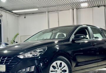 Hyundai i30 97.528 km 13.980 &euro; Mönchengladbach 41061