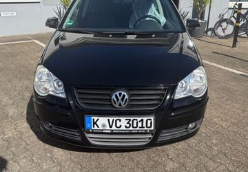 VW Polo 164.552 km 2.800 &euro; Düsseldorf 40223