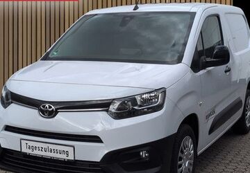 Toyota Proace City (Verso) 2.000 km 24.990 &euro; Leverkusen 51381