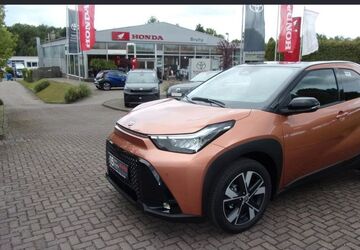 Toyota Aygo (X) 1.095 km 23.499 &euro; Ratingen 40882
