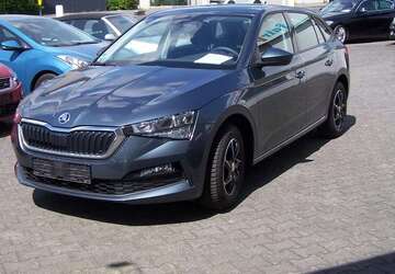 Skoda Scala 68.600 km 12.950 &euro; Mönchengladbach 41065