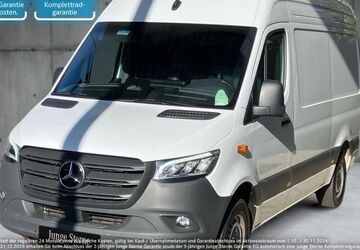 Mercedes-Benz Sprinter 67.896 km 41.150 &euro; Düsseldorf 40231
