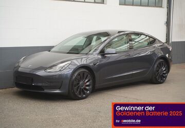 Tesla Model 3 66.970 km 29.750 &euro; Mönchengladbach 41236