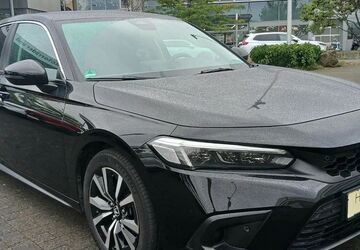 Honda Civic 10.600 km 28.980 &euro; Düsseldorf 40233