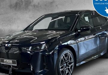 BMW iX 4.000 km 75.490 &euro; Krefeld 47800