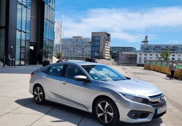 Honda Civic 68.000 km 19.500 &euro; Dusseldorf 40221