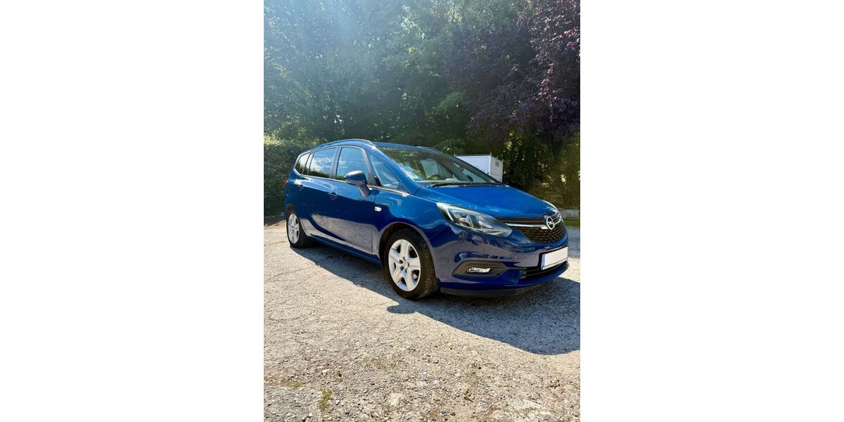 Opel Zafira Tourer 158.000 km 7.999 &euro; Erkelenz 41812