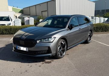 Skoda Superb 4.800 km 45.699 &euro; Langenfeld 40764