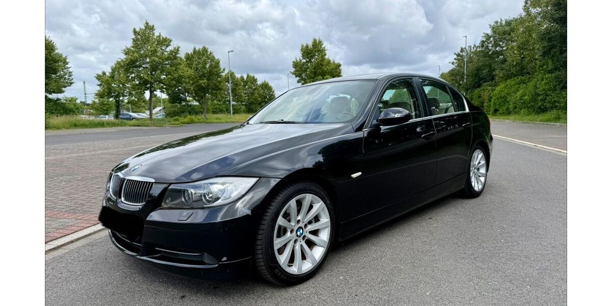 BMW 330 290.000 km 5.600 &euro; Willich 47877