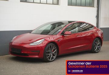 Tesla Model 3 84.547 km 23.150 &euro; Mönchengladbach 41236