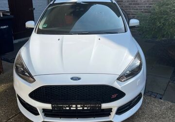 Ford Focus 105.000 km 13.000 &euro; Grevenbroich 41516